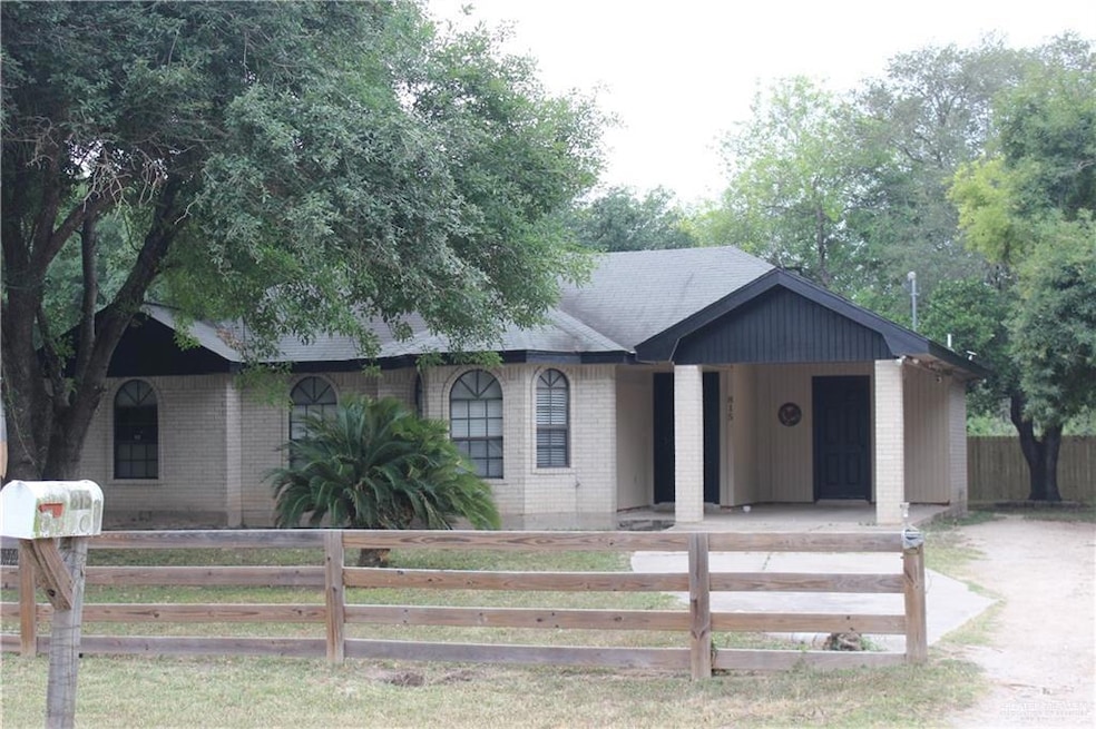 815 Park Rd, Alamo, TX 78516 - photo 1