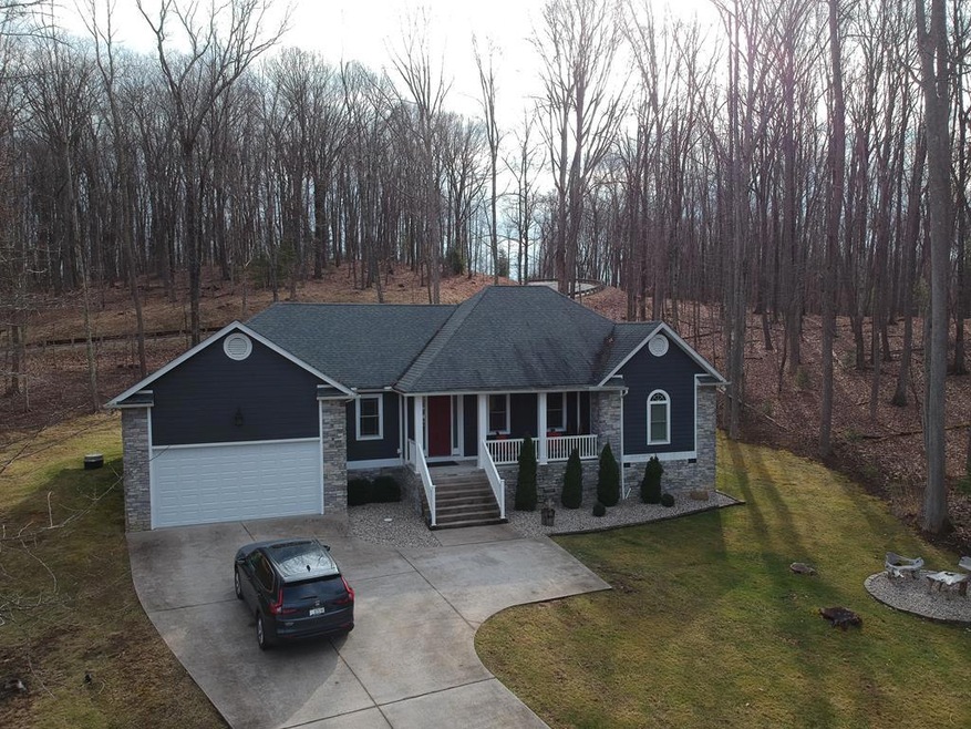 128 Broncroft Place, Daniels, WV 25832 - photo 1