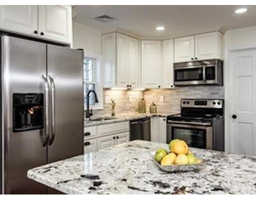 216 Green St unit 1, Cambridge, MA 02139 - photo 1