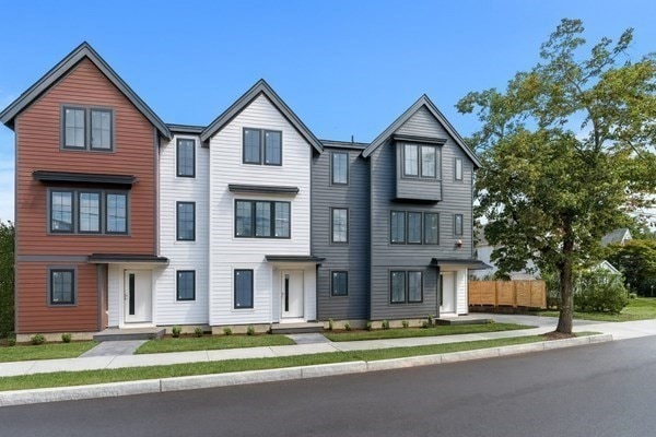 106 River St unit 14, Newton, MA 02465 - photo 1