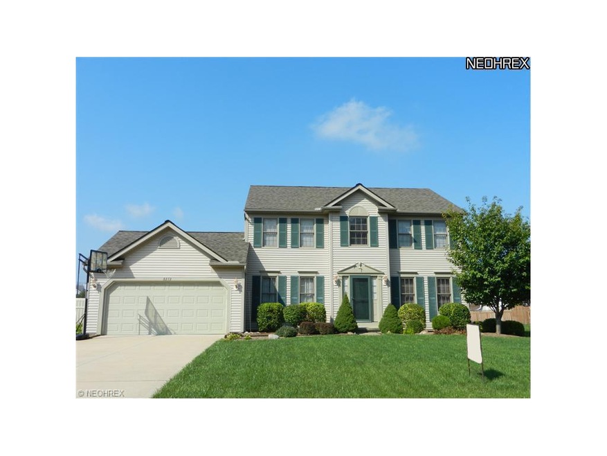 WELCOME TO 8272 HALLE CIRCLE - NORTH RIDGEVILLE!! 