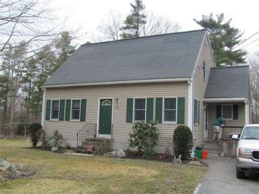 265 Salem St, Rockland, MA 02370 - photo 1