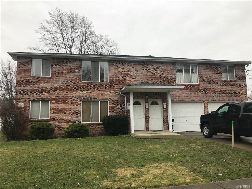 95 Community Dr, North Tonawanda, NY 14120 - photo 1