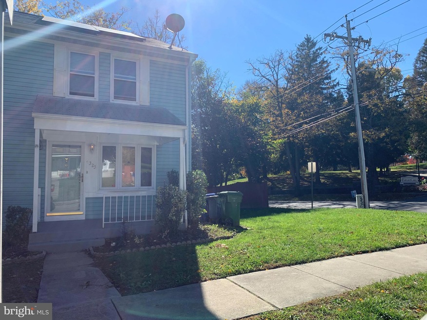 4323 Dana St, Baltimore, MD 21229 - photo 1