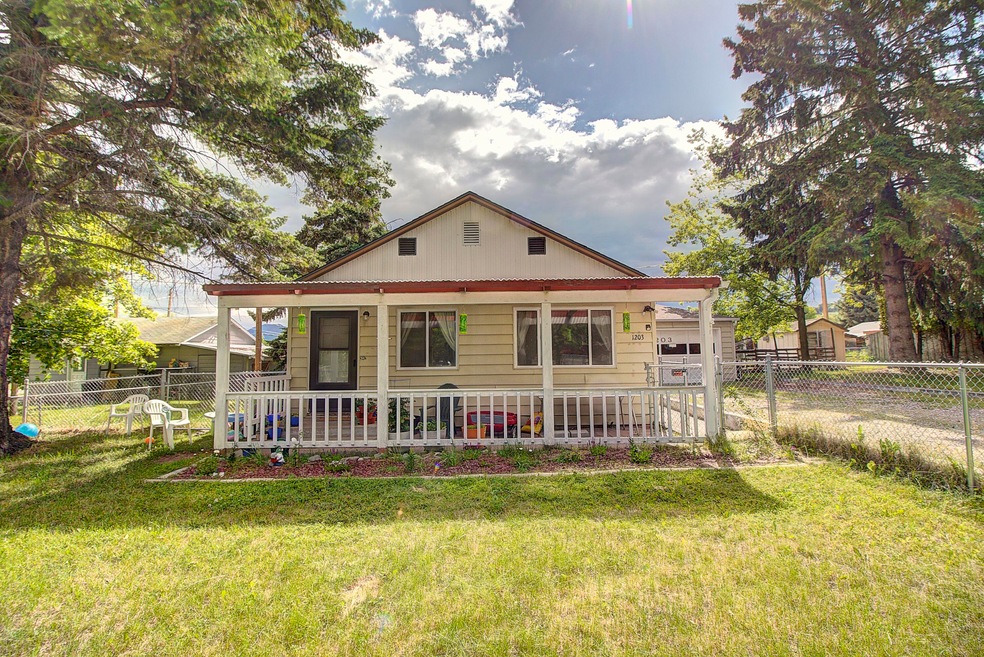 1203 1st St E, Polson, MT 59860 - photo 1