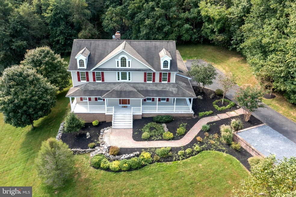 5849 Charlyn Rd, Sykesville, MD 21784 - photo 1