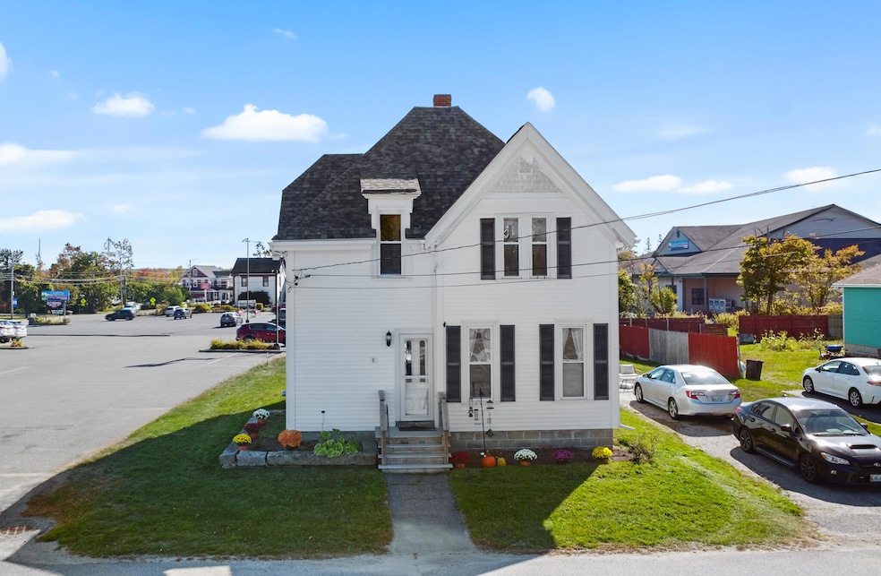 8 Cottage St, Milbridge, ME 04658 - photo 1