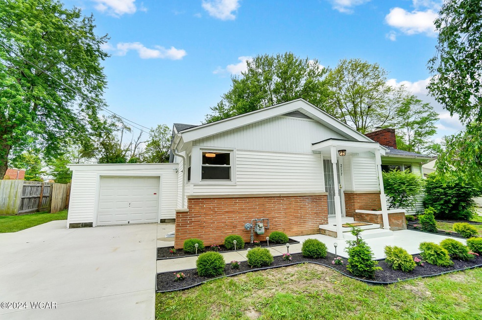 2117 Britt Ave, Lima, OH 45806 - photo 1