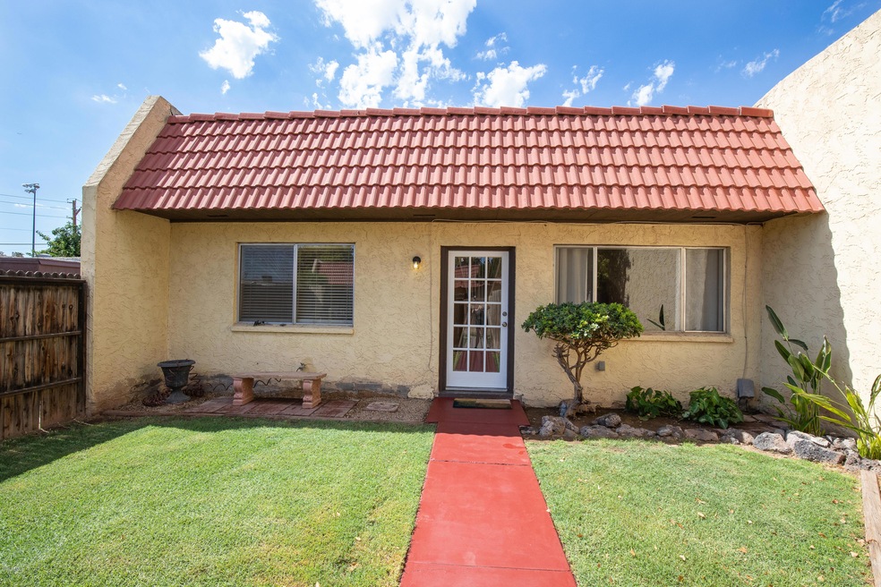 3310 W Tangerine Ln, Phoenix, AZ 85051 - photo 1