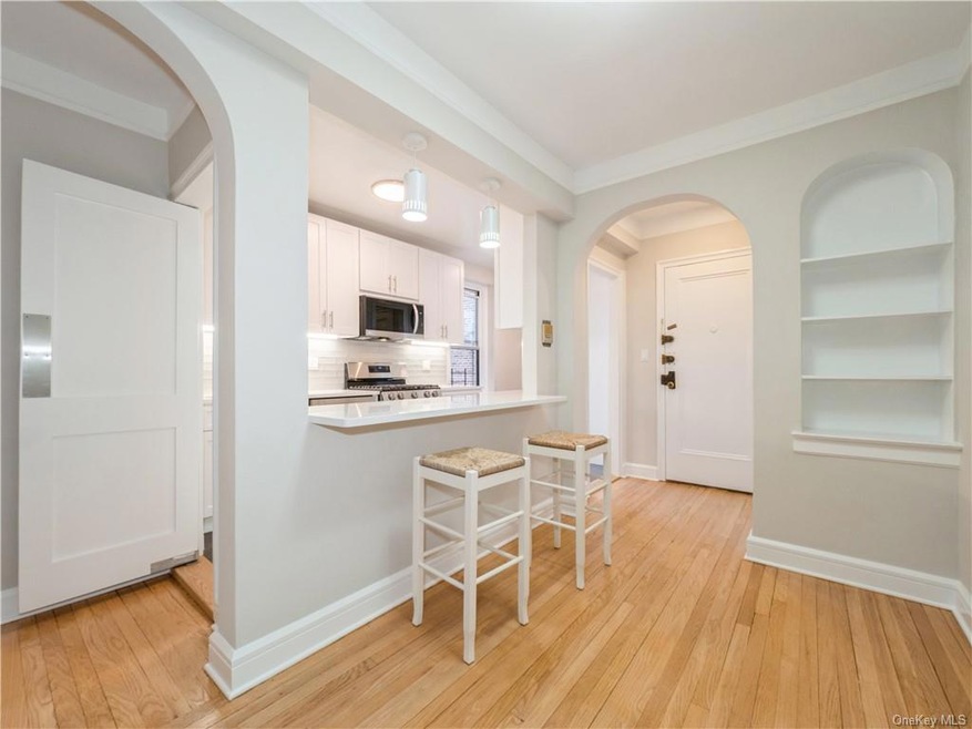 The Bradlee unit 304, Forest Hills, NY 11375 - photo 1