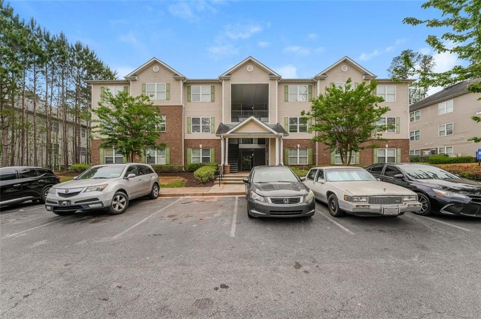 12201 Fairington Ridge Cir unit 12201, Lithonia, GA 30038 - photo 1