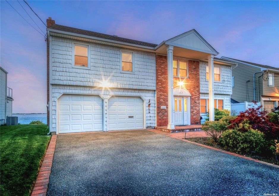 4047 Greentree Dr, Oceanside, NY 11572 - photo 1