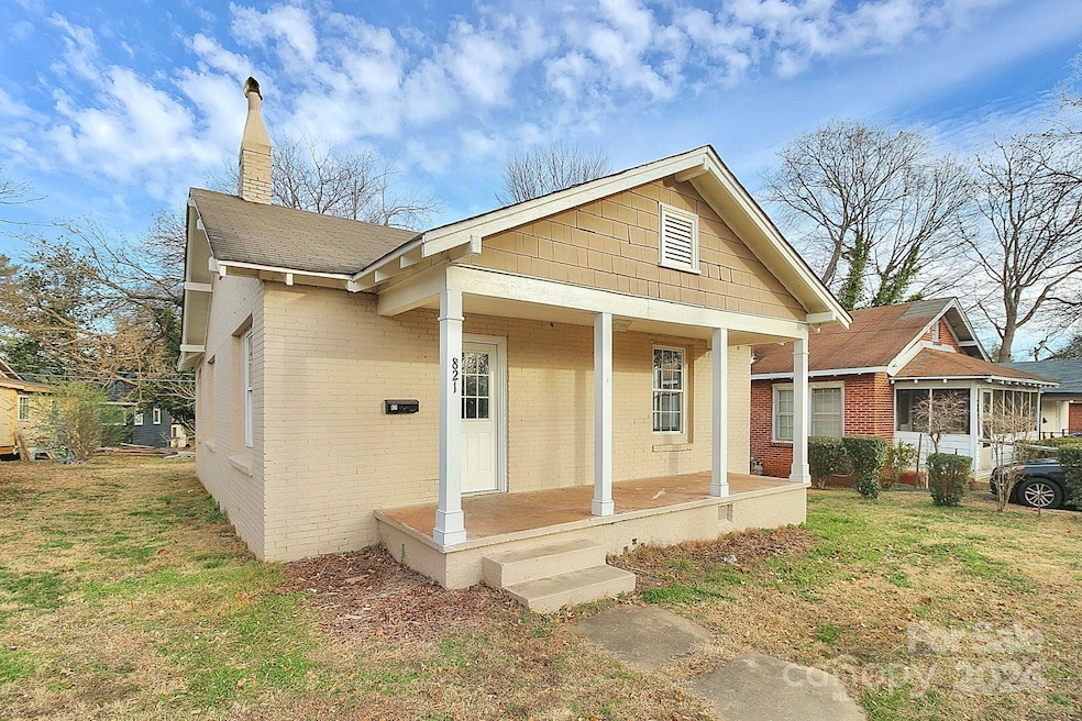 821 Buffalo St, Shelby, NC 28150 - photo 1