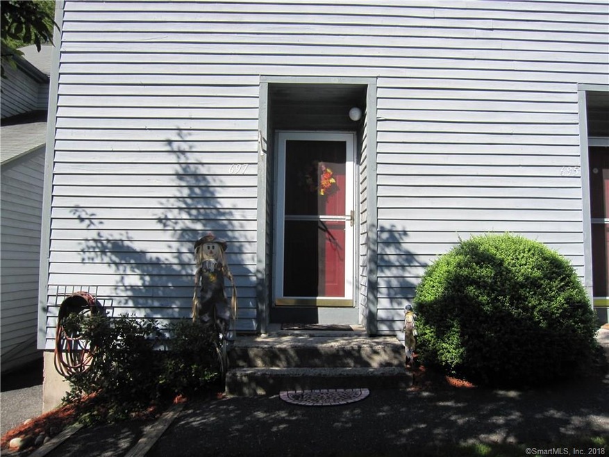 Townhouse style condo in small self-managed comple