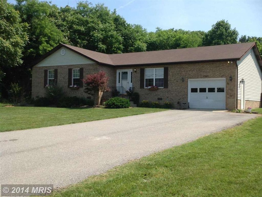 35625 Aviation Yacht Club Rd, Mechanicsville, MD 20659 - photo 1