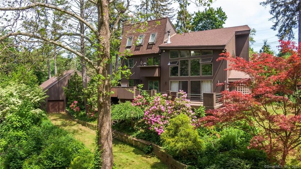 92 Snipsic Lake Rd, Ellington, CT 06029 - photo 1