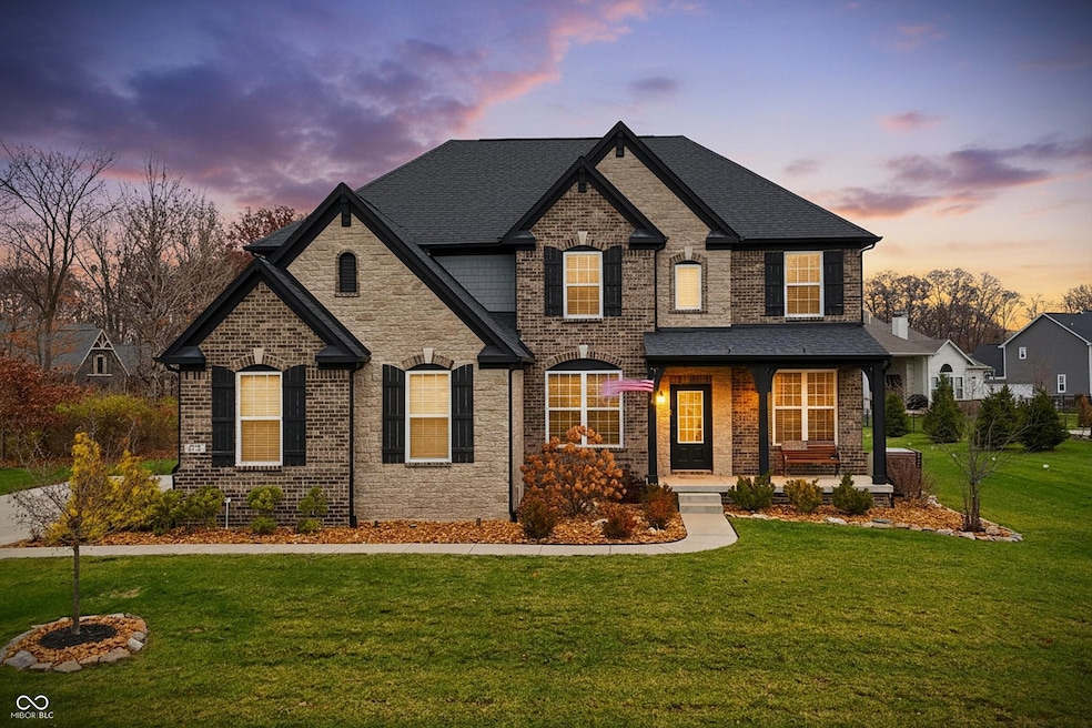 16170 Portage Trail Ln, Fortville, IN 46040 - photo 1