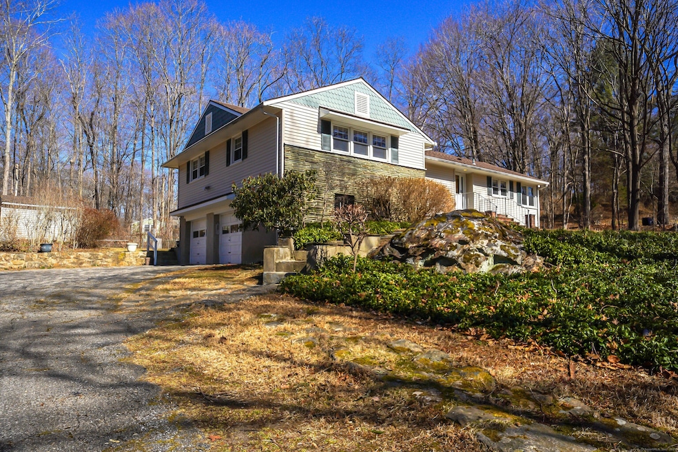 6 Studio Ln, Norwalk, CT 06850 - photo 1