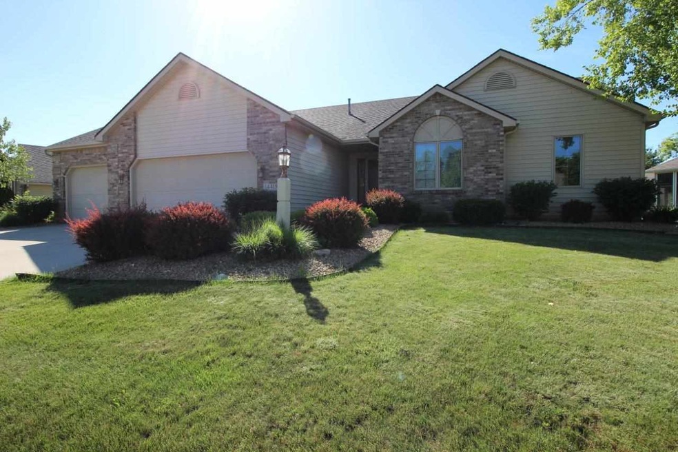 14419 Miracle Ct, Grabill, IN 46741 - photo 1