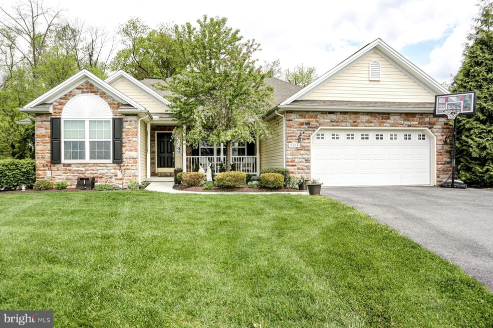 5914 Pinedale Ct unit L22, Harrisburg, PA 17111 - photo 1