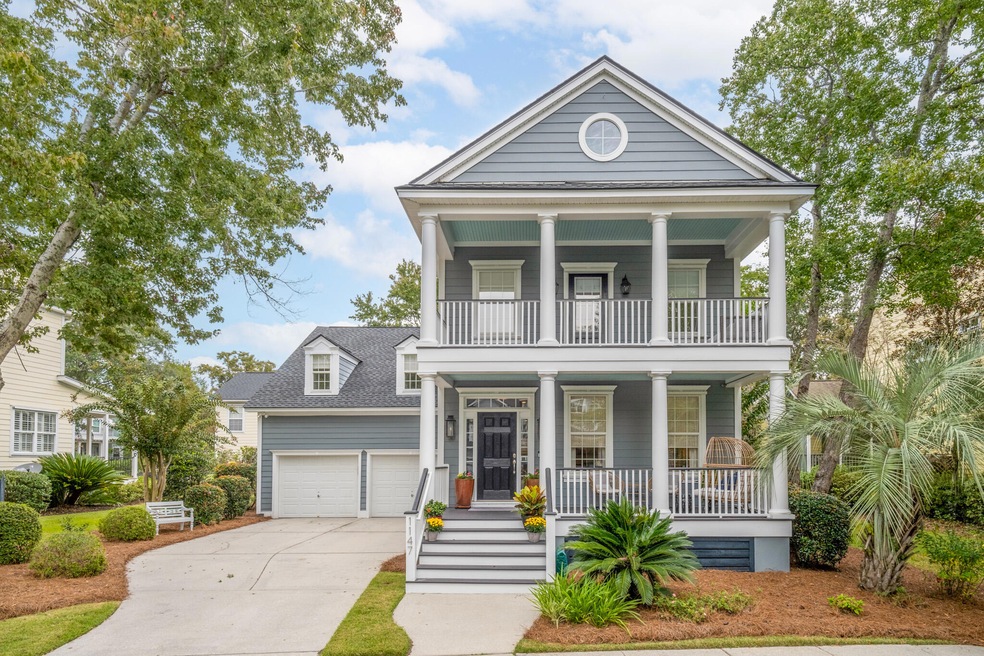 1147 Blakeway St Exterior-11