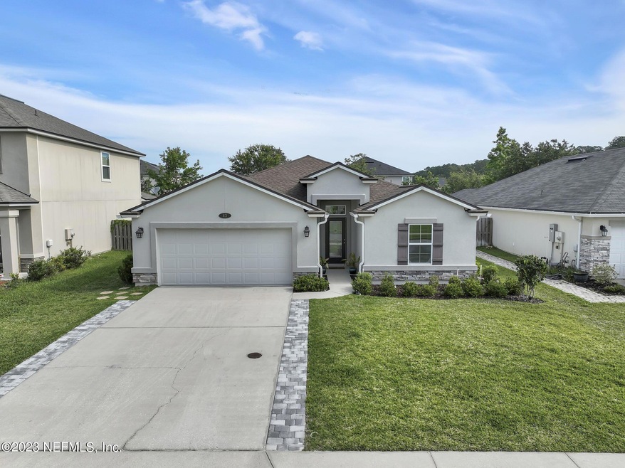 43 Bluestone River Way