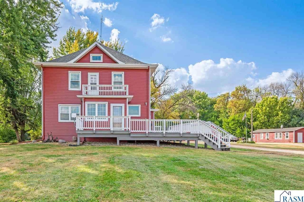 43637 State Highway 15, Truman, MN 56088 - photo 1