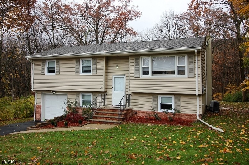 381 Conklintown Rd, Ringwood, NJ 07456 - photo 1