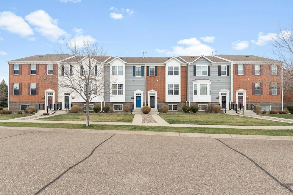 Sold $350,000 • Co-Listing Agent