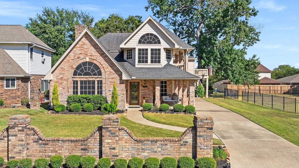 6971 Breezy Point, Willis, TX 77318 - photo 1