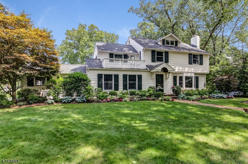 32 Meadowbrook Rd, Chatham, NJ 07928 - photo 1