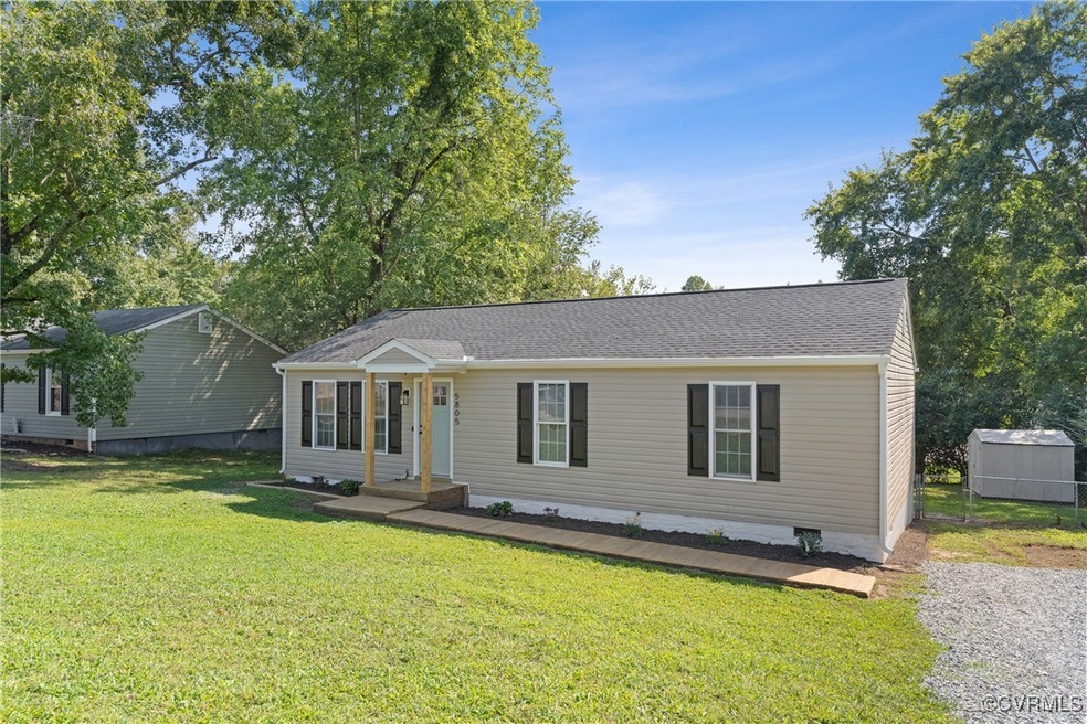 5805 Huntingcreek Dr, North Chesterfield, VA 23237 - photo 1