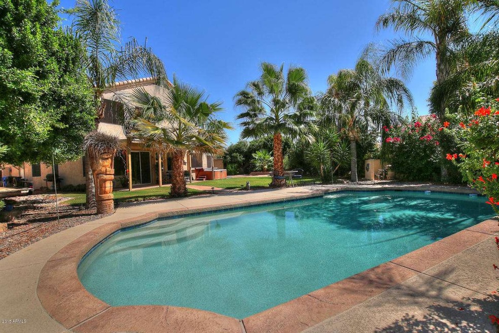 3316 N Lakeshore Ct Avondale-large-025-1