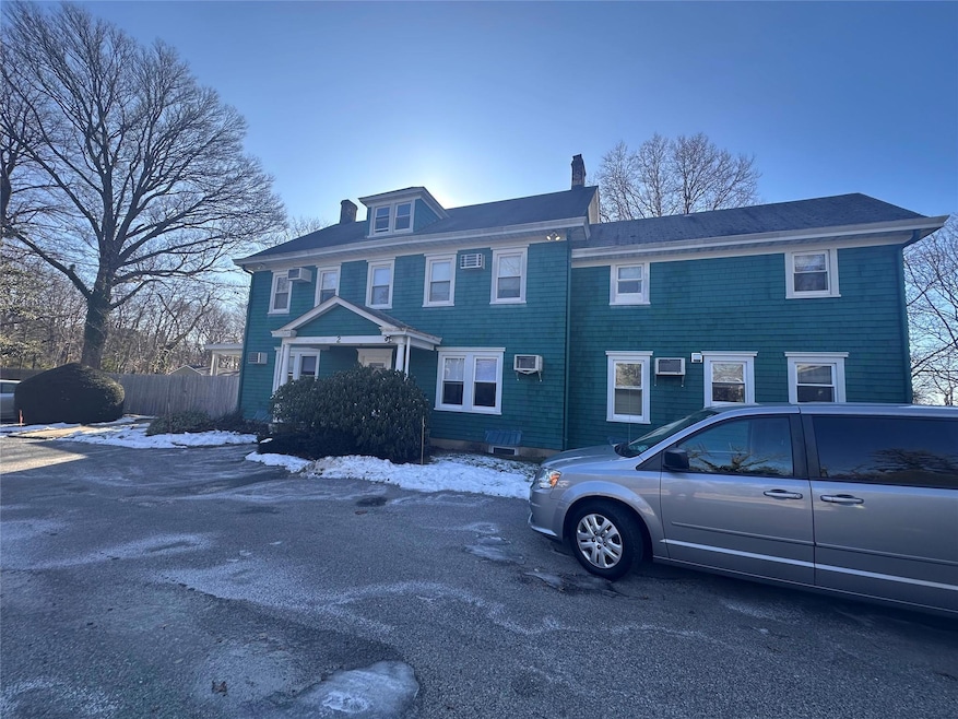 2 Old Cedar Swamp Rd, Jericho, NY 11753 - photo 1