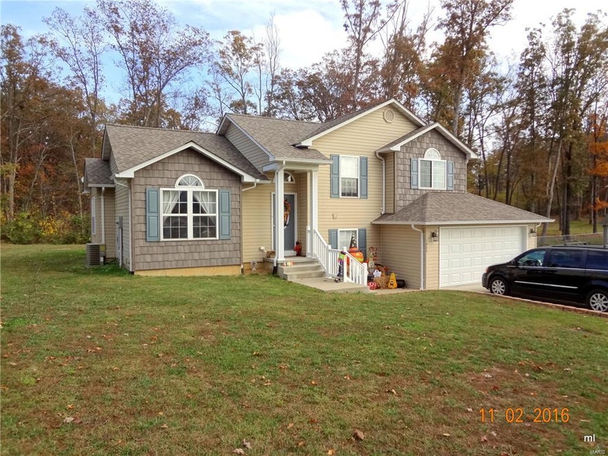 1889 Black Oak Dr, Farmington, MO 63640 - photo 1