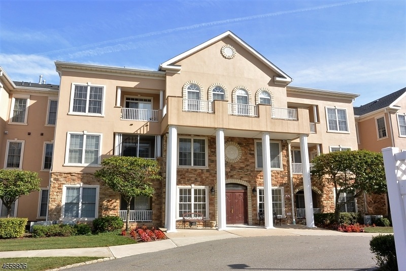 1106 Franklin Ln unit 106, Rockaway, NJ 07866 - photo 1