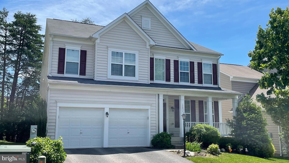 12437 Pfitzner Ct, Woodbridge, VA 22192 - photo 1