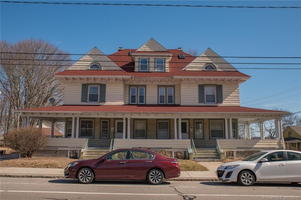 Welcome to 102 & 104 Montauk Avenue in New London.