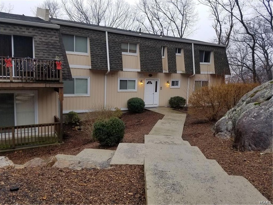 18 Pavilion Ridge Way unit 15, Suffern, NY 10901 - photo 1