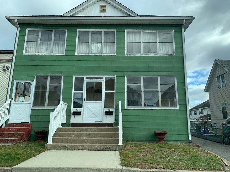 32 Highland Ave unit 1, Ludlow, MA 01056 - photo 1