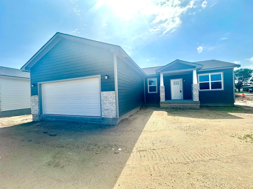 For Sale $309,000 • Co-Listing Agent