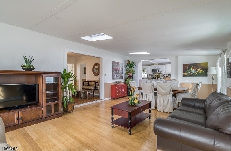 11 Hughes St, Maplewood, NJ 07040 - photo 1