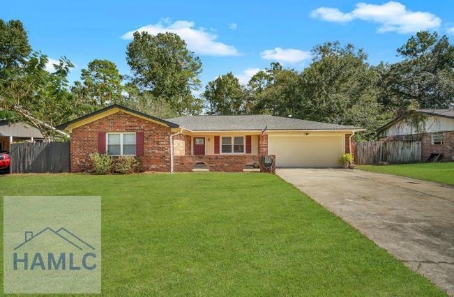 1042 Live Oak Dr, Hinesville, GA 31313 - photo 1