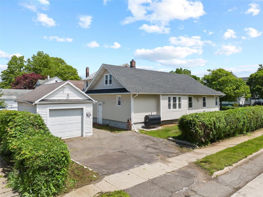 Sold $661,000 • Co-Listing Agent