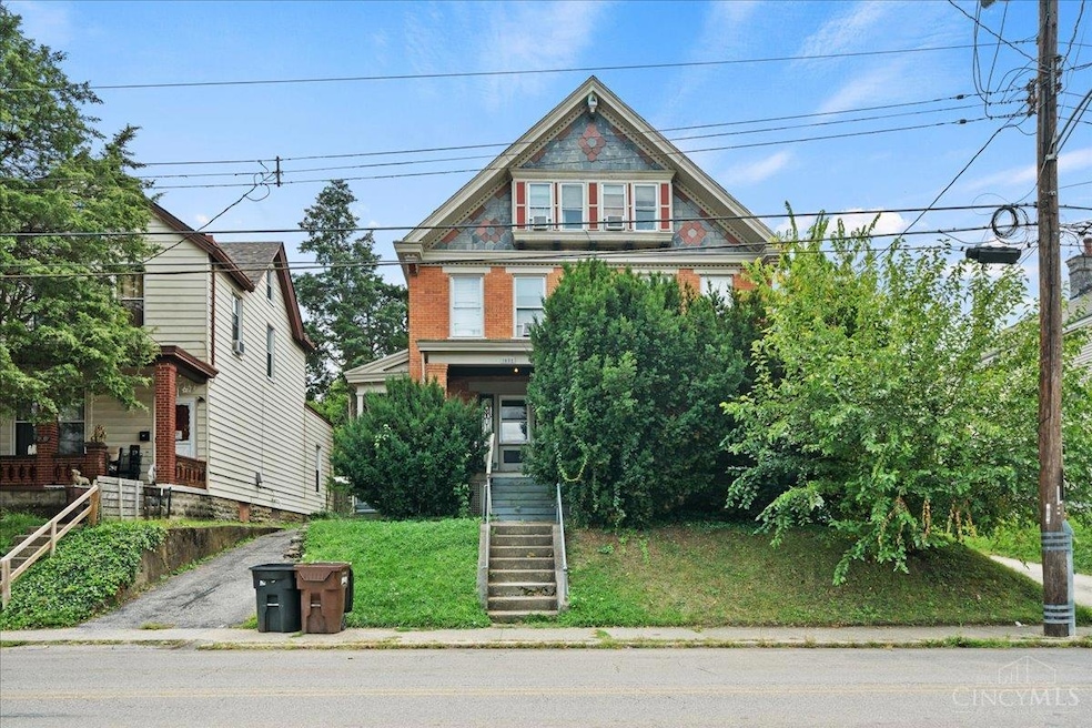 1835 Sherman Ave, Cincinnati, OH 45212 - photo 1