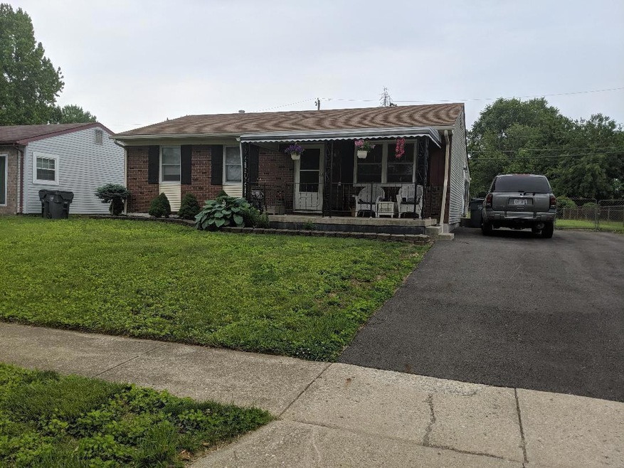 3448 Latonia Rd, Columbus, OH 43232 - photo 1