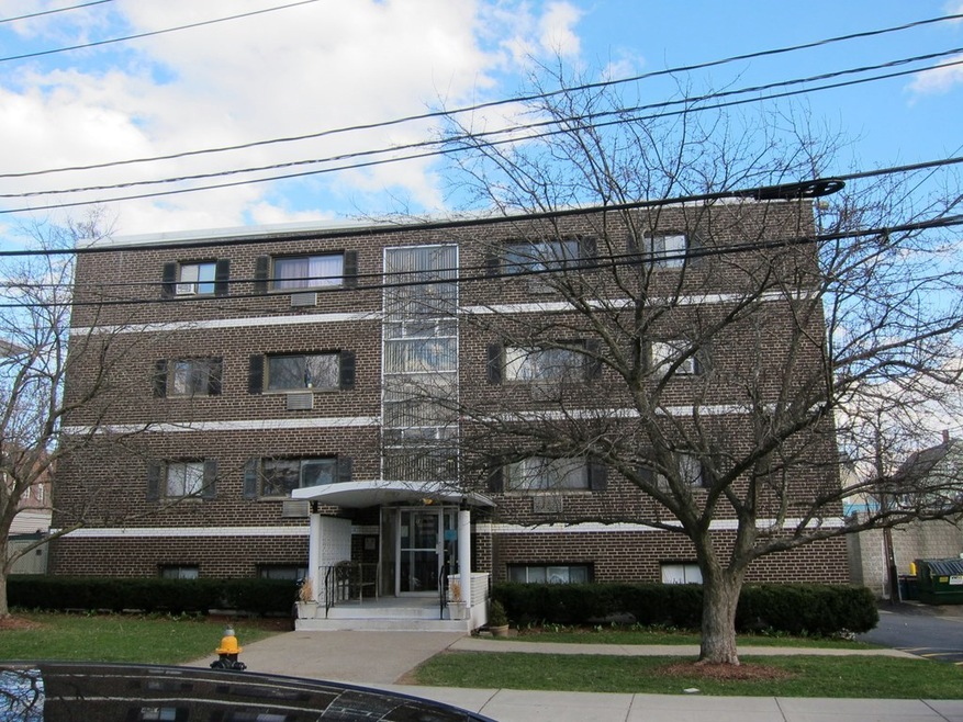 18 Glencoe St unit 29, Brighton, MA 02135 - photo 1