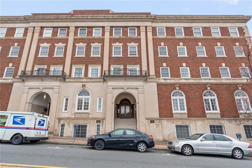 For Sale $265,000 • Co-Listing Agent