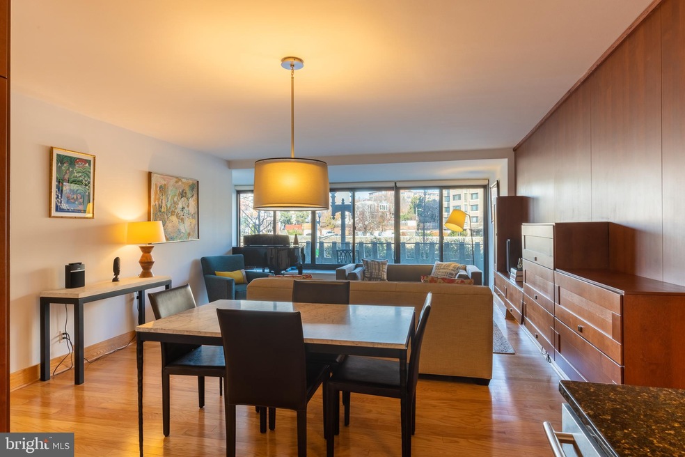 Watergate East Residences unit 207-N, Washington, DC 20037 - photo 1