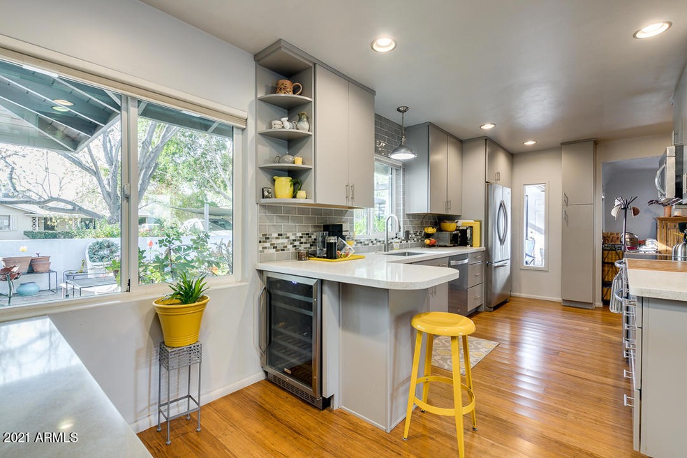 Bonita kitchen bar with wine fridge and